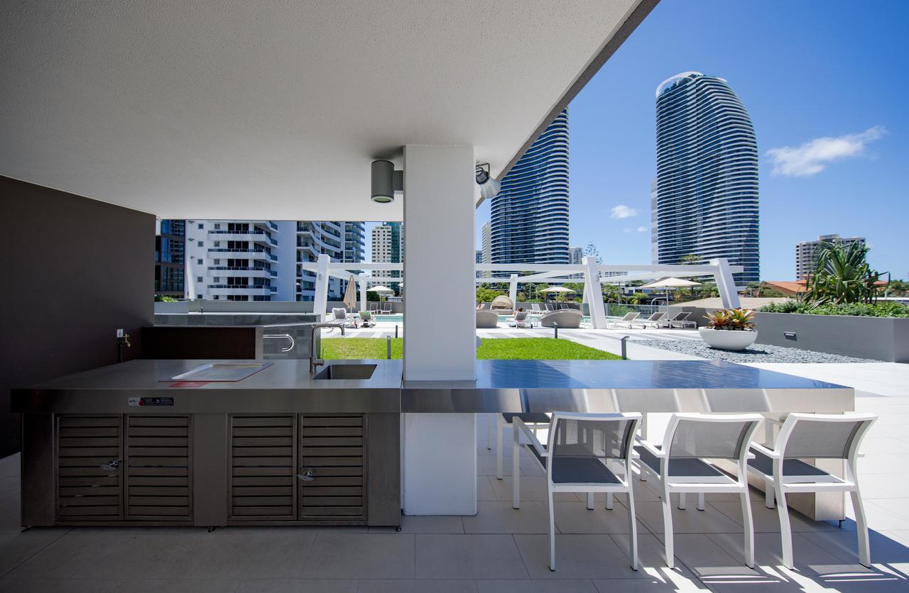 Dayday Premier Apartments At 2663 Gold Coast Hwy, Broadbeach Exterior foto
